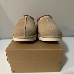 Women’s UGG Tasman Slipper SAND DARK CHERRY 5955-SNDD Size 7W,8W,9W Authentic
